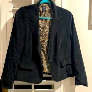 Light weight, tiny gauge corduroy blazer
